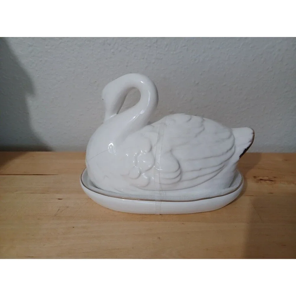 New Grace Tea Ware Butter Dish Sculpted Swan White And Gold
